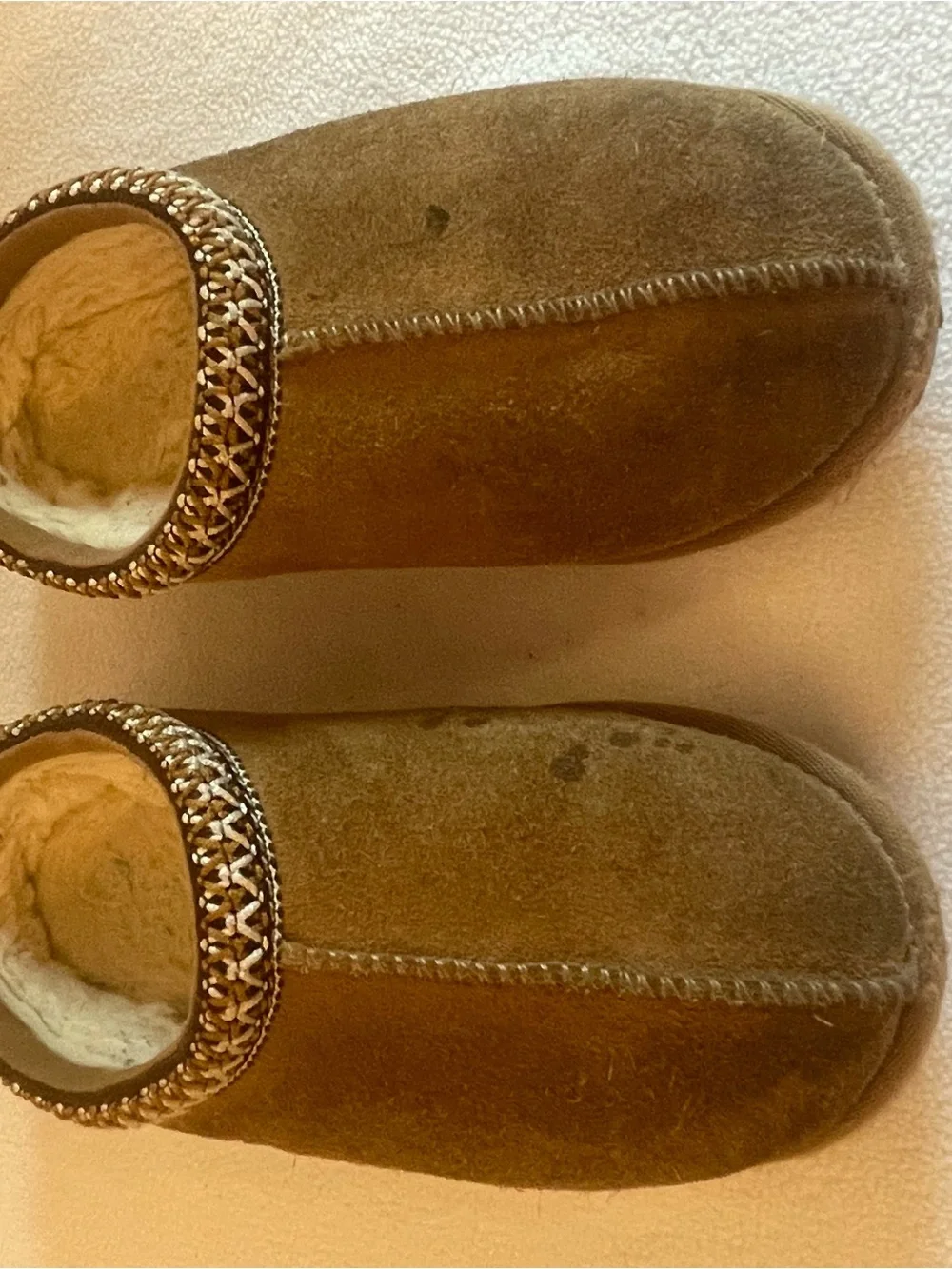 UGG Kids Chestnut Suede Slip-On Slippers with Braided Trim